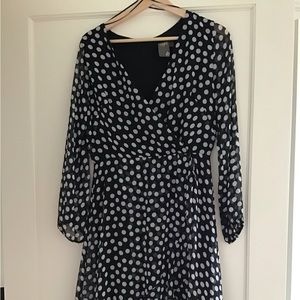 New Taylor polka dots dress size 8